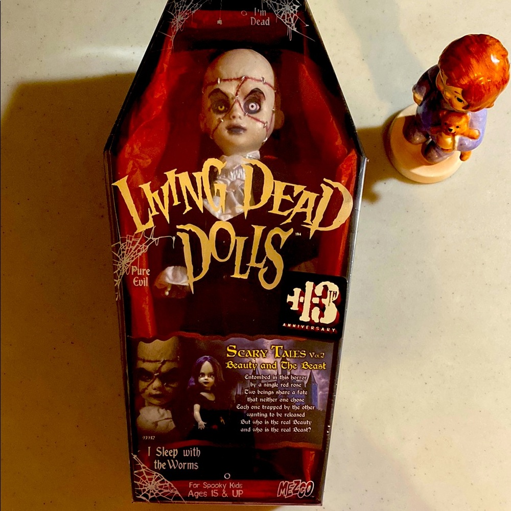 Living Dead Dolls Scary Tales Vol. 2 Beauty and the Beast